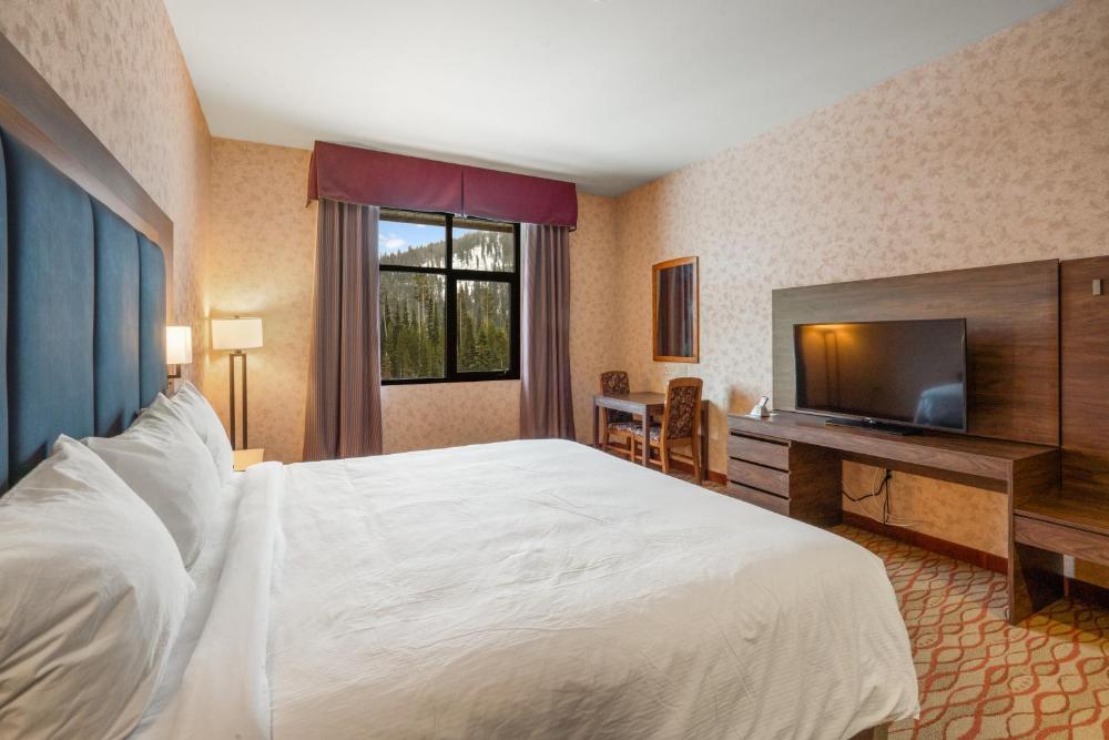 King Room interior